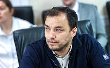 Совещание Комитета СФ по Регламенту и организации парламентской деятельности «Реабилитация участников СВО, медицинские технологии – IT и ИИ решения»