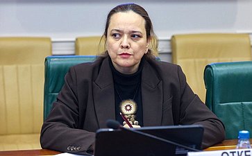 Анна Отке