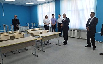 Сергей Михайлов принял участие в торжественном открытии школы после капитального ремонта в селе Тохтор Акшинского округа