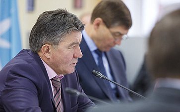 Заседание Комитета по обороне и безопасности на базе Всероссийского центра мониторинга и прогнозирования чрезвычайных ситуаций Озеров