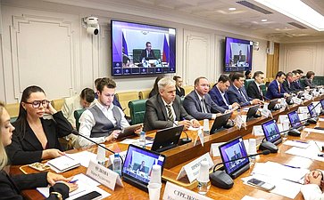 Круглый стол Комитета СФ по конституционному законодательству и государственного строительства «Ответственность за воспрепятствование профессиональной деятельности адвоката как гарантия реализации принципа состязательности и равноправия сторон»