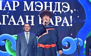 Вячеслав Наговицын принял участие в торжественном собрании общественности в честь национального праздника Сагаалгана — Белого месяца, Нового года по лунному календарю
