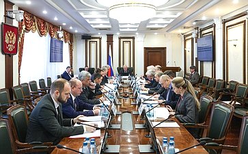 Совещание Комитета СФ по обороне и безопасности «О состоянии и проблемах нормативно-правового регулирования в сфере государственной регистрации автотранспортных средств»
