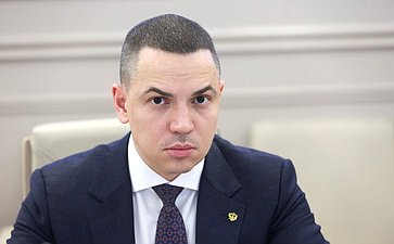Совещание Комитета СФ по аграрно-продовольственной политике и природопользованию «О развитии садоводства в Российской Федерации: проблемы и перспективы»