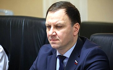 Михаил Илезов