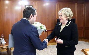 Валентина Матвиенко провела встречу с губернатором Мурманской области Андреем Чибисом