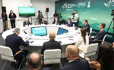 Экспертная сессия «Логистика рыбной продукции: поможет ли биржа убрать посредников?». X Восточный экономический форум