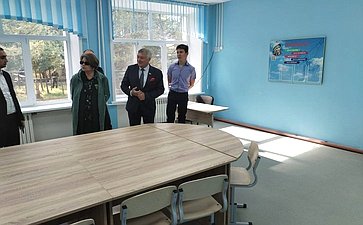 Сергей Михайлов принял участие в торжественном открытии школы после капитального ремонта в селе Тохтор Акшинского округа