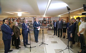 Открытие в Совете Федерации выставки, посвященной 100-летию со дня рождения Юрия Никулина