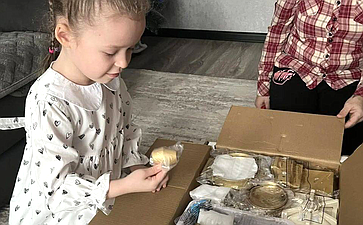 Елена Перминова приняла участие во Всероссийской акции «Ёлка желаний»