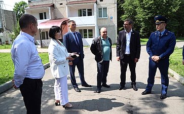 Николай Владимиров посетил детский оздоровительный санаторий «Лесная сказка»