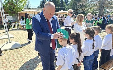 Алексей Кондратенко принял участие в мероприятиях, посвящённых 10-летия со дня объявления Краснодарского края Территорией Эколят