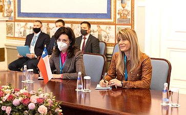 Валентина Матвиенко провела встречу с Председателем Сената Национального Конгресса Республики Чили Хименой Сесилией Ринкон Гонсалес