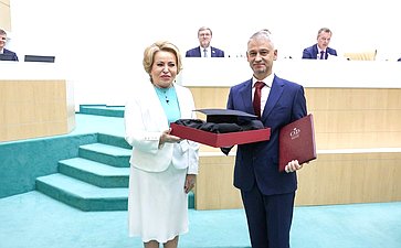 594-е заседание Совета Федерации