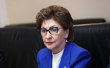 Галина Карелова