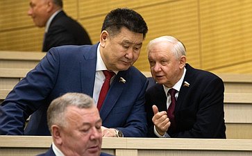 Вячеслав Мархаев и Валерий Усатюк