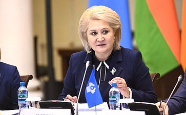 Л. Гумерова провела заседание Постоянной комиссии МПА СНГ по науке и образованию