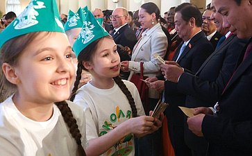 Презентация проектов Всероссийского детского общества «Эколята». XI Невский международный экологический конгресс