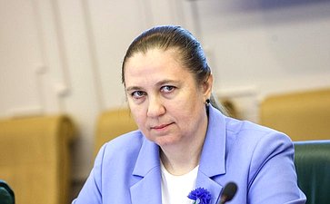 Встреча председателя Комитета Совета Федерации по науке, образованию и культуре Лилии Гумеровой с Министром дошкольного и школьного образования Республики Узбекистан
