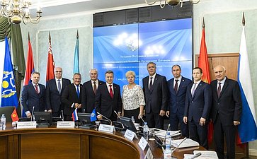 Участие сенаторов Российской Федерации в заседании Постоянной комиссии ПА ОДКБ по вопросам обороны и безопасности