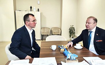 Виктор Шептий и руководитель филиала Илдар Якупов обсудили перспективы дальнейшей деятельности по защите прав участников СВО