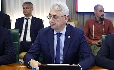 Виктор Калашников