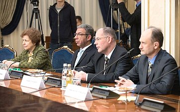 Встреча К. Косачева с наблюдателями от МПС
