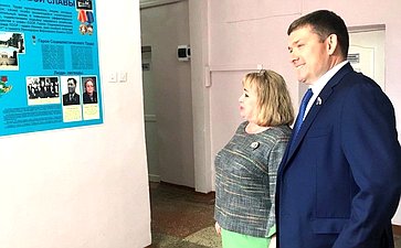 Николай Журавлев посетил Караваевскую среднюю школу Костромского района
