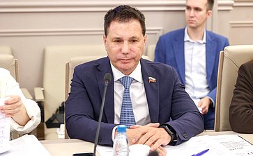 Игорь Зубарев