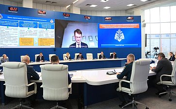 Вячеслав Тимченко провел совещание «О текущем состоянии осуществления федерального государственного пожарного надзора и основных направлениях развития системы обеспечения пожарной безопасности»