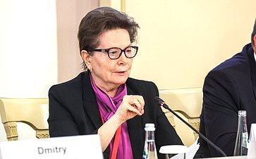 Наталья Комарова