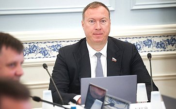 Тарас Хтей