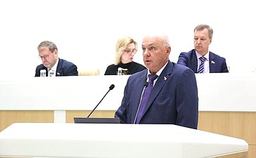 Андрей Шохин