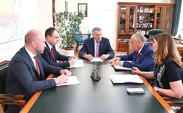 Рабочая встреча заместителя Председателя СФ Юрия Воробьева с Руководителем Федерального агентства по техническому регулированию и метрологии Антоном Шалаевым