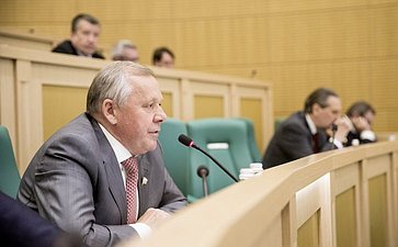 Виталий Шуба на 358 заседании Совета Федерации