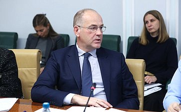 Круглый стол на тему «Актуальные вопросы введения обязательной маркировки средствами идентификации детского питания: проблемы и пути решения»