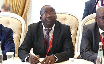 Встреча Валентины Матвиенко с Председателем Сената Республики Бурунди Эммануэлем Синзохагерой