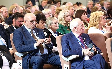 Пленарное заседание Х Парламентского форума «Историко-культурное наследие России»