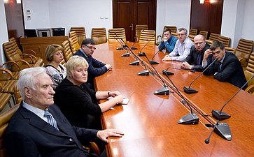02-10 М Марченко встреча 20 лет ФС 9