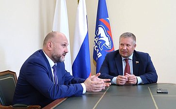 Денис Гусев в ходе работы в регионе провел встречу с сотрудниками Федерального института промышленной собственности (ФИПС)