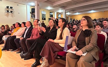 Елена Афанасьева приняла участие в открытии I школьного кинофестиваля в городе Москве