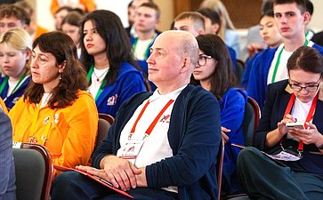 Председатель Совета Федерации Валентина Матвиенко встретилась с участниками культурно-образовательного проекта «Поезд Памяти»