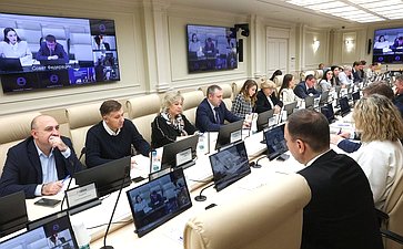 Круглый стол на тему «Права потребителей при оказании платных образовательных услуг»