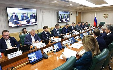 Круглый стол Комитета Совета Федерации по экономической политике «О мерах по увеличению протяженности приведенных в нормативное состояние мостов и путепроводов»