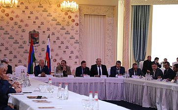 Алексей Кондратенко принял участие в региональном Форуме виноградарей и виноделов