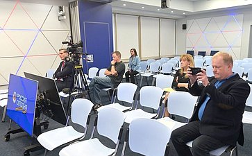 Брифинг председателя Комиссии СФ по защите государственного суверенитета и предотвращению вмешательства во внутренние дела РФ Андрея Климова об актуальной международной повестке «Апрельские горки» мировой политики»
