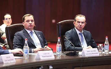 Председатель Совета Федерации Валентина Матвиенко приняла участие в пленарном заседании Десятого Российско-Армянского межрегионального форума в Ереване