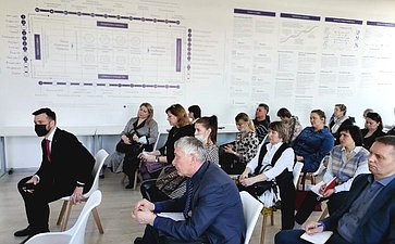 Сергей Михайлов обсудил реализацию закона о гармонизации законодательствао физической культуре и образовании в Забайкалье