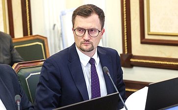 Совещание Комитета СФ по обороне и безопасности «Проблемные вопросы внедрения современных беспилотных систем, а также средств противодействия их противоправному применению»