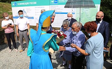 Церемония подключения микрорайона «Гардинка» города Горно-Алтайска к природному газу